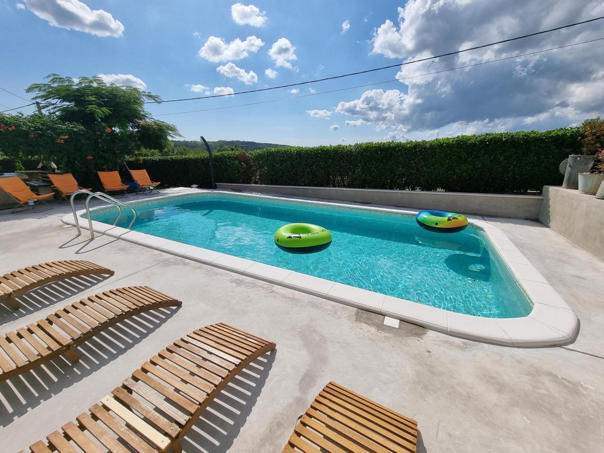 Vila Casa Luana Roč Exteriér fotografie